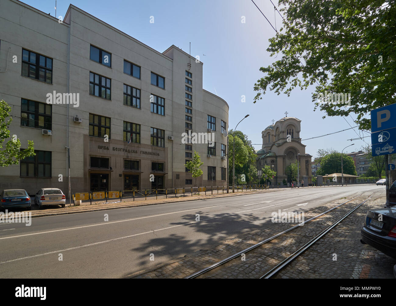 Belgrade, Serbie - 02 mai 2018 : premier gymnase de Belgrade, l'école secondaire et de l'église de Saint Alexandre Nevsky sur Cara Dusana street Banque D'Images