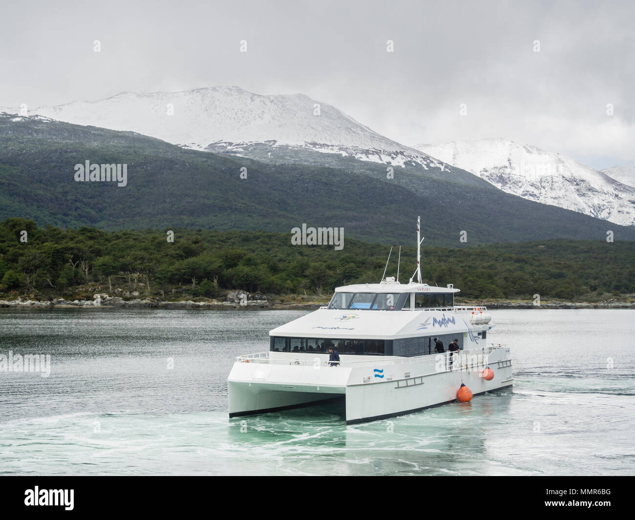 Katamaran, catamaranes Canoero, bei Ushuaia, Argentine, bateau Banque D'Images