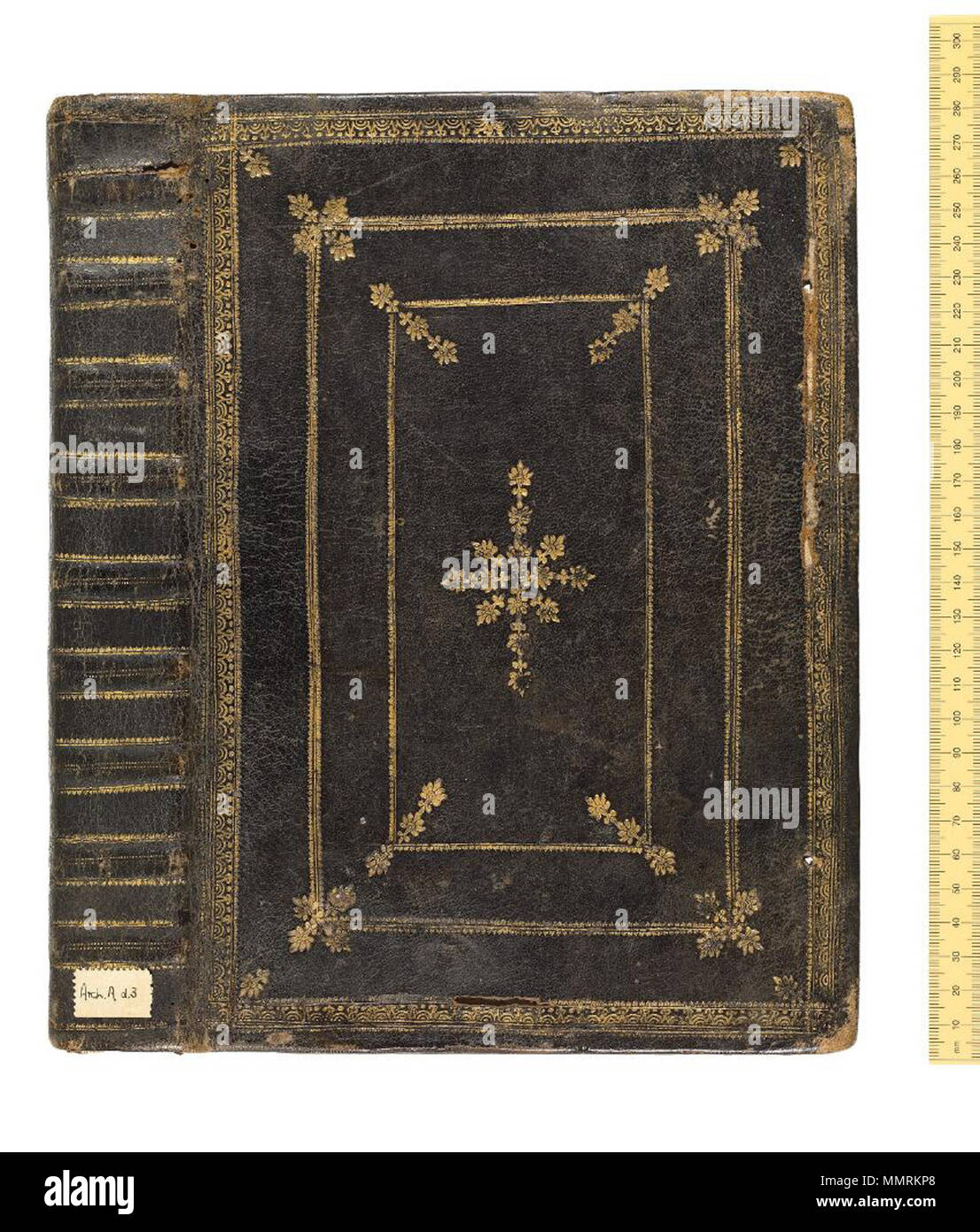 . En route pour une pieuse communauté. Anglais (Little Gidding, Huntingdonshire), milieu du 17ème siècle. L'or noir estampée à chèvre, typique des autres attribuées à la communauté protestante anglaise créé par Nicholas Ferrar (d. 1637) et de ses nièces à Little Gidding. L'Ferrar communauté estime que tout le monde devrait apprendre un métier, et beaucoup de femmes ont travaillé sur des albums sophistiqués appelés "Harmonies", dont c'est un bel exemple. Une harmonie des évangiles, faite en 1631 par M.Collet, à partir de boutures à partir de la Bible. 1631. Collet, Marie [Auteur] Bodleian Bibliothèques, une harmonie des évangiles, Banque D'Images