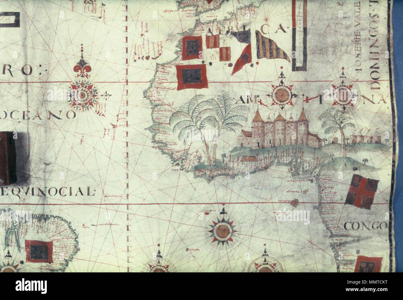 . Partie centrale du côté droit, montrant l'Afrique de l'Ouest avec des châteaux et des palmiers, y compris au bord inférieur le mot 'Congo' en haut et le mot 'Amina' [portolan portugais de l'Atlantique ]. 1570. Teixeira, Domingos, fl.[1565-1595] cartographe portugais, bibliothèques Bodleian portolan de l'Atlantique 38 Banque D'Images