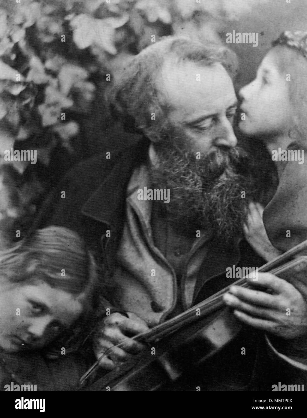 . Julia Margaret Cameron : 'Das Flüstern Fotografische Studie der Muse'. . 1865. Julia Margaret Cameron (1815-1879) Noms alternatifs Julia Margaret Pattle, Julia Margaret Cameron Pattle ; Julia M. Cameron, Julia Margaret née Pattle ; Julia Margaret née Pattle Description photographe britannique Date de naissance/Décès 11 Juin 1815 26 janvier 1879 Lieu de naissance/décès Calcutta, Inde, Ceylan Kalutara contrôle d'autorité : Q230120 : VIAF ?61616074 ISNI : ?0000 0000 8140 6854 ULAN : ?500118804 RCAC : ?n50031545 NLA : ?35169417 Fluestern Cameron WorldCat der Muse 1865 Banque D'Images