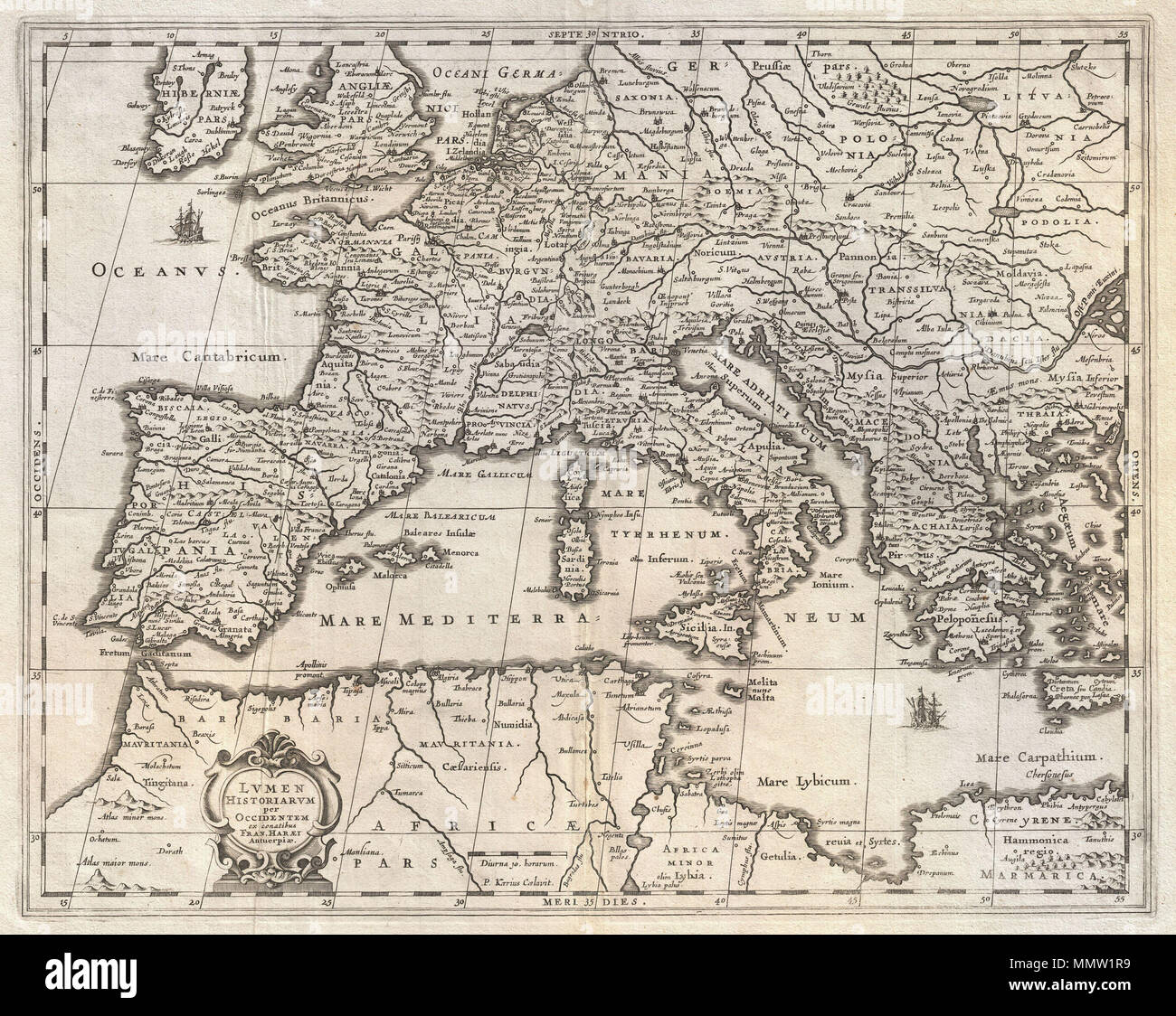 . Anglais : exceptionnel c. 1652 Carte de l'Europe par Jan Jansson. Centré sur l'Italie, cette carte couvre de l'Espagne à la Grèce et de l'Angleterre à l'Afrique du Nord. Conçu par Frans van Haren (Haraeus), un théologien néerlandais et de globes actif à partir de 1615 environ à 1624. Représente l'Europe comme le savoir des anciens. Cartographique de cette carte montre l'influence forte d'un plan très similaire du même nom publié par A. Ortelius dans son Parergon 1597 . En se fondant sur des sources grecques et romaines dont Pline, Strabon, Virgile, César, et d'autres. Navires et monstres décorer les mers. Un titre baroque décoratif carto Banque D'Images . Anglais : exceptionnel c. 1652 Carte de l'Europe par Jan Jansson. Centré sur l'Italie, cette carte couvre de l'Espagne à la Grèce et de l'Angleterre à l'Afrique du Nord. Conçu par Frans van Haren (Haraeus), un théologien néerlandais et de globes actif à partir de 1615 environ à 1624. Représente l'Europe comme le savoir des anciens. Cartographique de cette carte montre l'influence forte d'un plan très similaire du même nom publié par A. Ortelius dans son Parergon 1597 . En se fondant sur des sources grecques et romaines dont Pline, Strabon, Virgile, César, et d'autres. Navires et monstres décorer les mers. Un titre baroque décoratif carto Banque D'Images