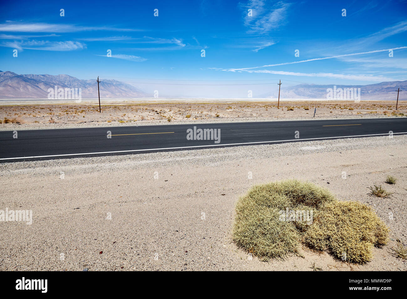 Route du désert dans la vallée de la mort, travel concept photo. Banque D'Images