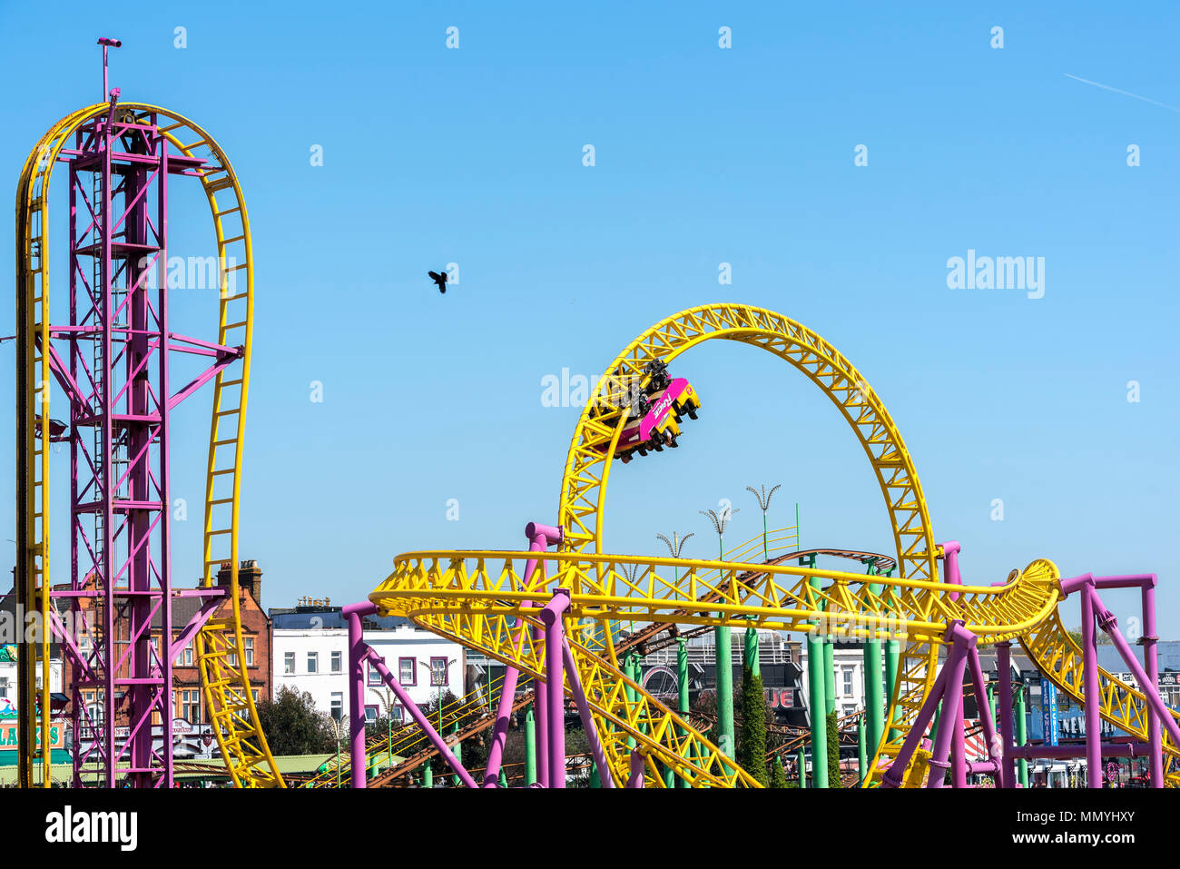 Rage rollercoaster à Adventure Island amusement park Southend on Sea. Banque D'Images