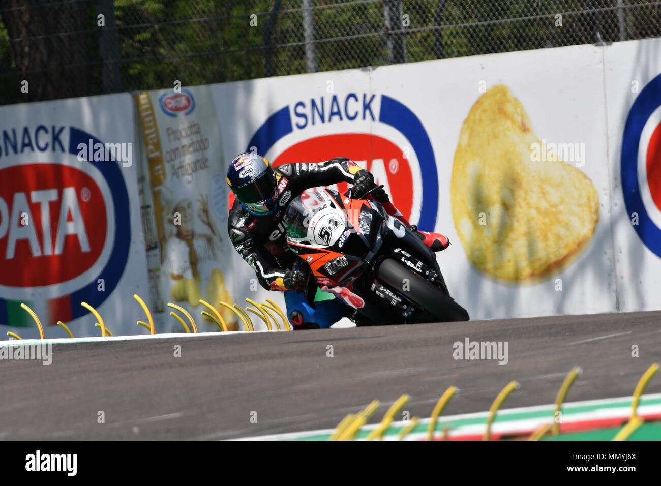 San Marino Italie - 11 mai 2018 : Toprak Razgatlioglu TUR Kawasaki ZX-10RR Kawasaki Racing Team Puccetti, en action Banque D'Images