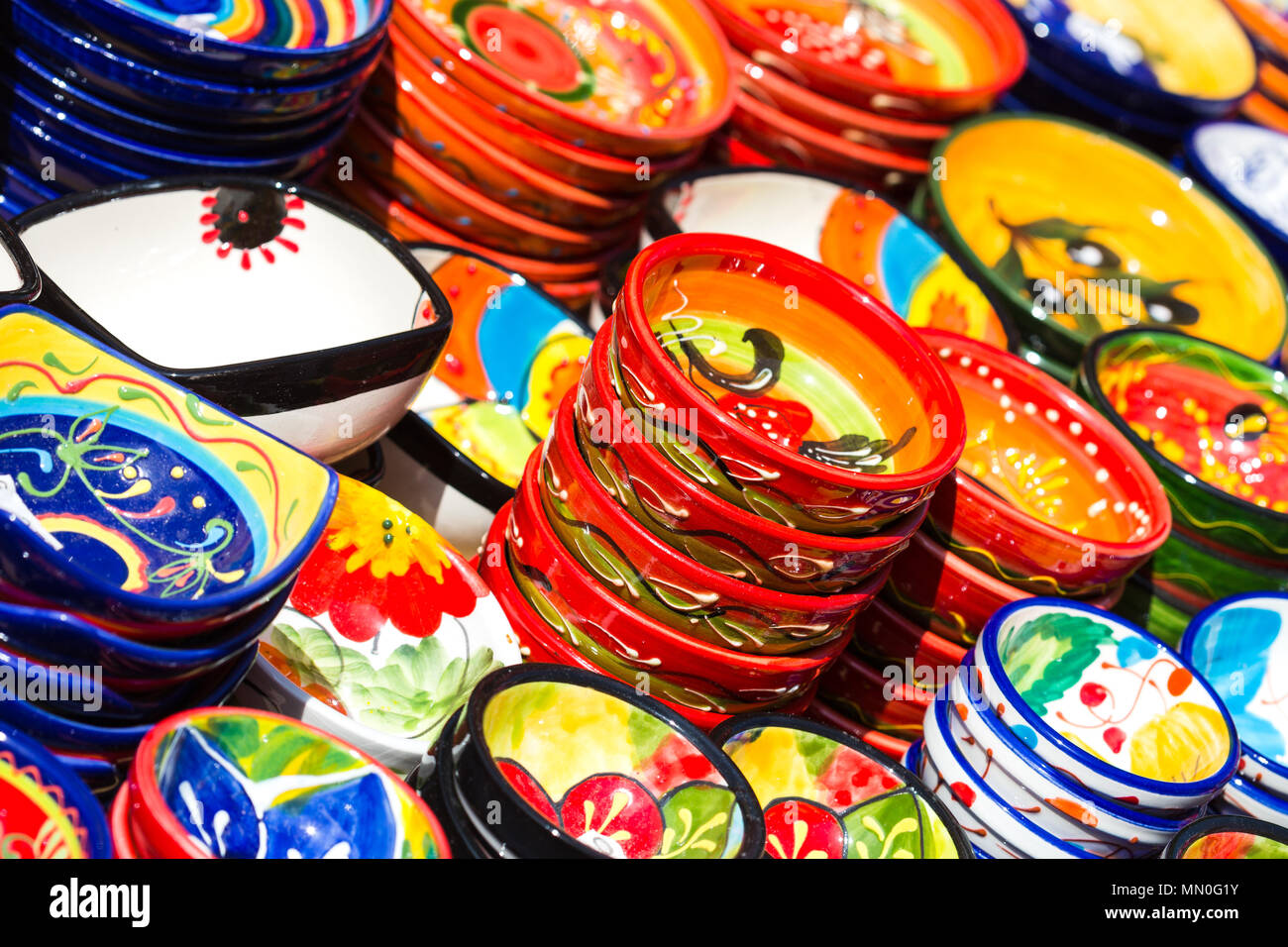 Céramique, Poterie, pour la vente. Marché de rue Torre del mar. Malaga espagne. Banque D'Images