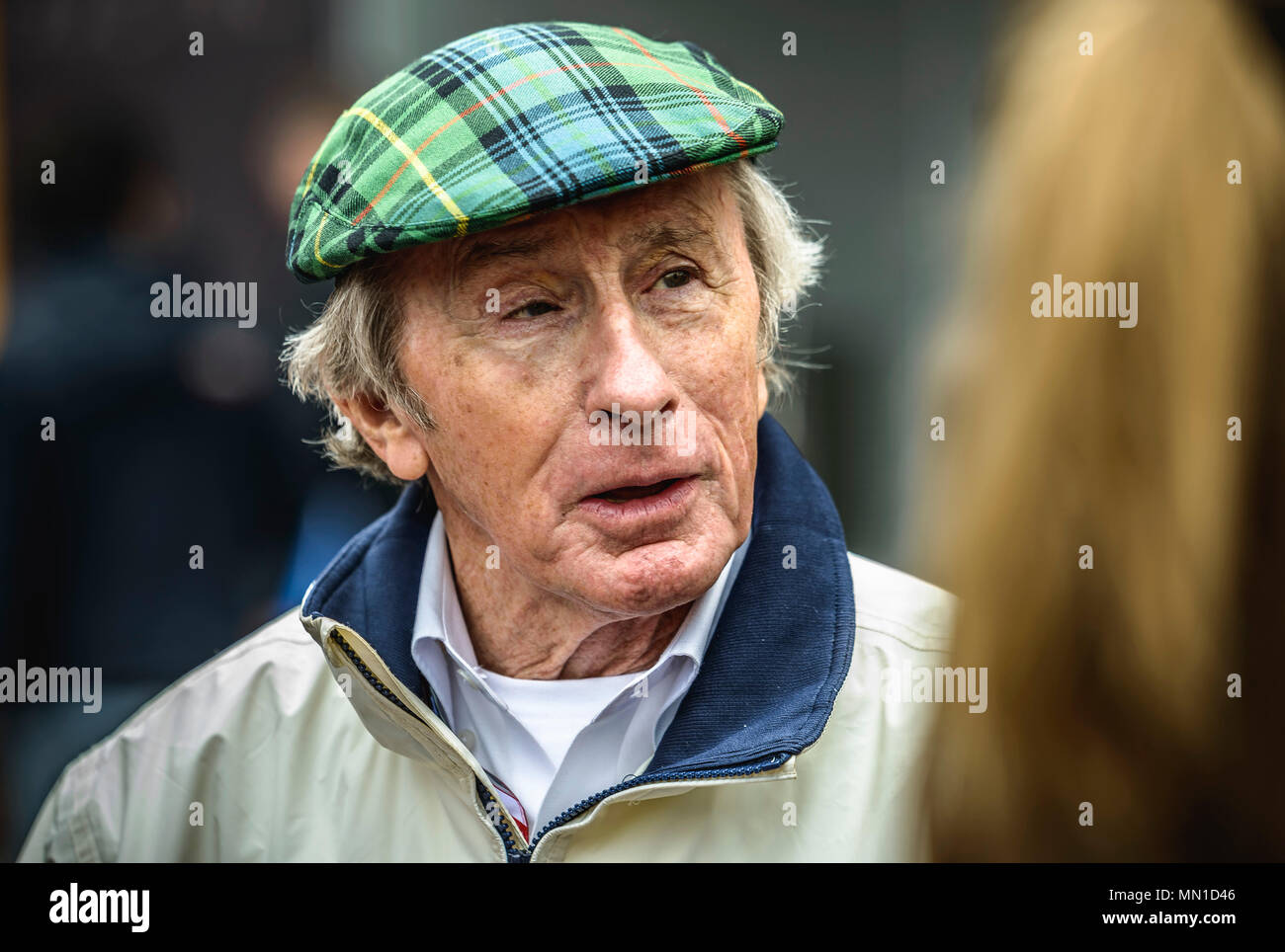 Barcelone, Espagne. 13 Mai 2018 : l'ancien Champion du Monde de Formule 1 britannique Sir John YOUNG STEWART 'JACKIE' promenades dans le paddock avant le GP sur le circuit espagnol de Barcelone, Plaça de Catalunya Crédit : Matthias Rickenbach/Alamy Live News Banque D'Images