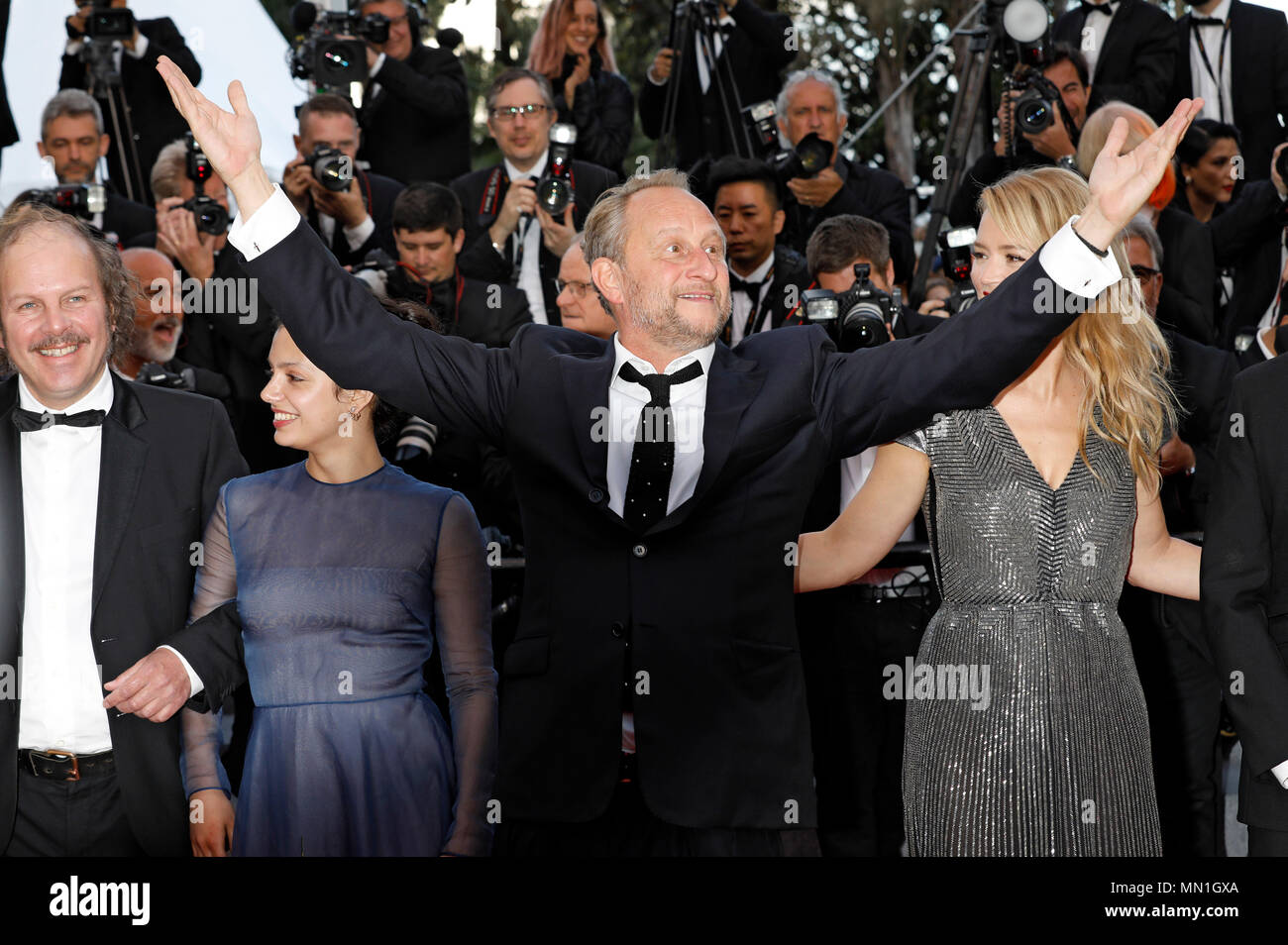 Cannes, France. 13 mai, 2018. Benoit Poelvoorde participant à la débrouiller / Le grand bain' premiere au cours de la 71e édition du Festival de Cannes au Palais des Festivals le 13 mai 2018 à Cannes, France Crédit : Geisler-Fotopress/Alamy Live News Banque D'Images