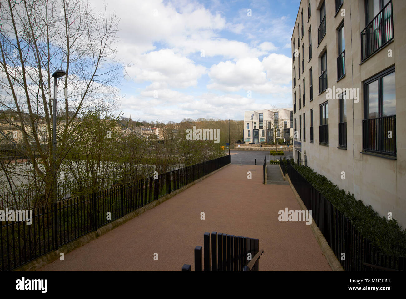 Baignoire Riverside régénération urbaine Le développement de la vieille Stothert Engineering et Pitt site sur la rivière Avon baignoire England UK Banque D'Images