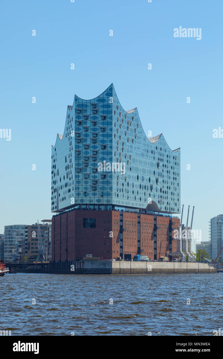 Elbphilharmonie ou Elbe Philharmonic Hall à Hambourg, en vue de l'Ouest Banque D'Images