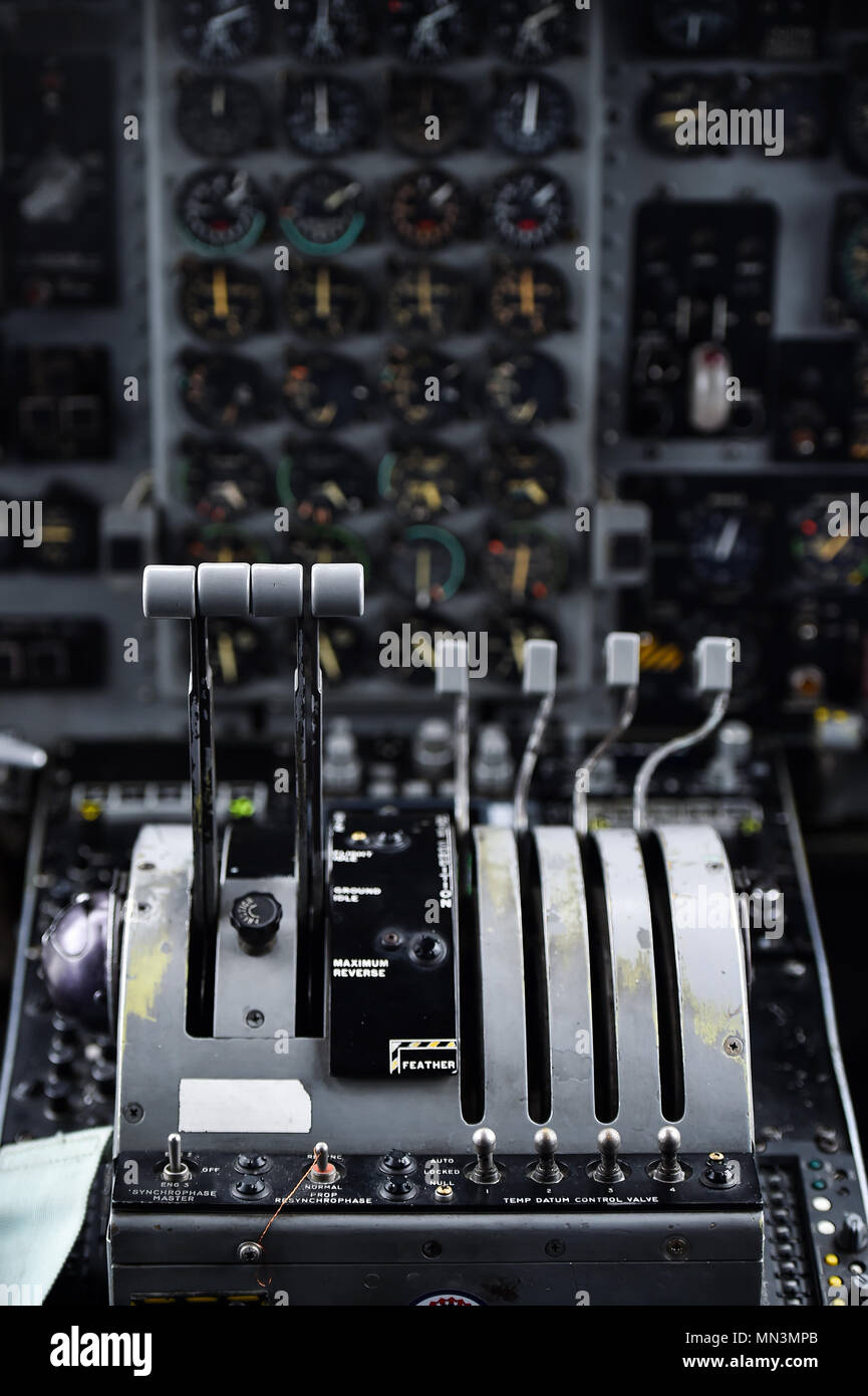 L'intérieur du cockpit d'un avion militaire Banque D'Images