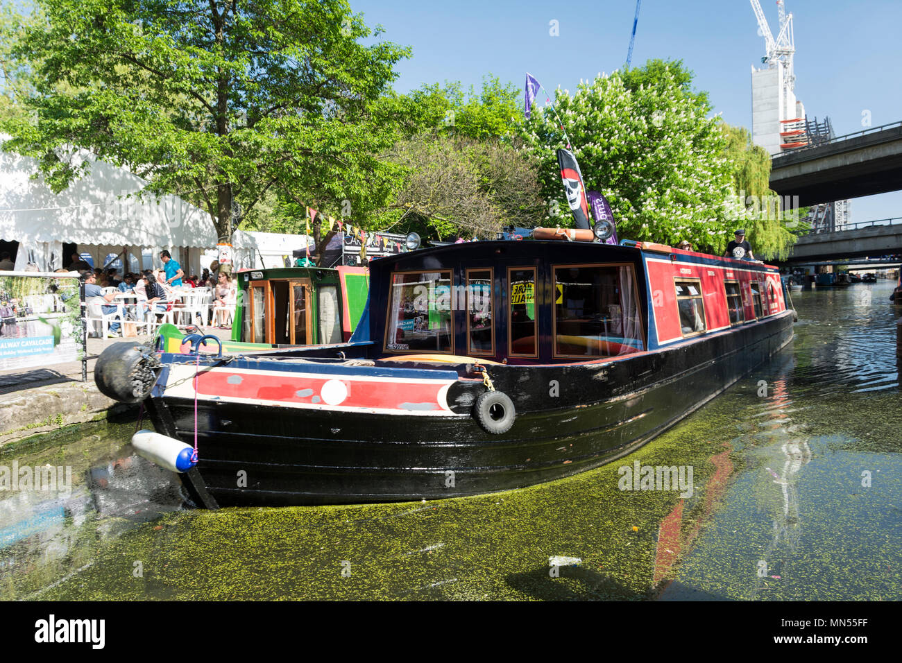 Bank Holiday weekend IWA Canalway Cavalcade intérieure festival à Londres est la petite Venise. Banque D'Images