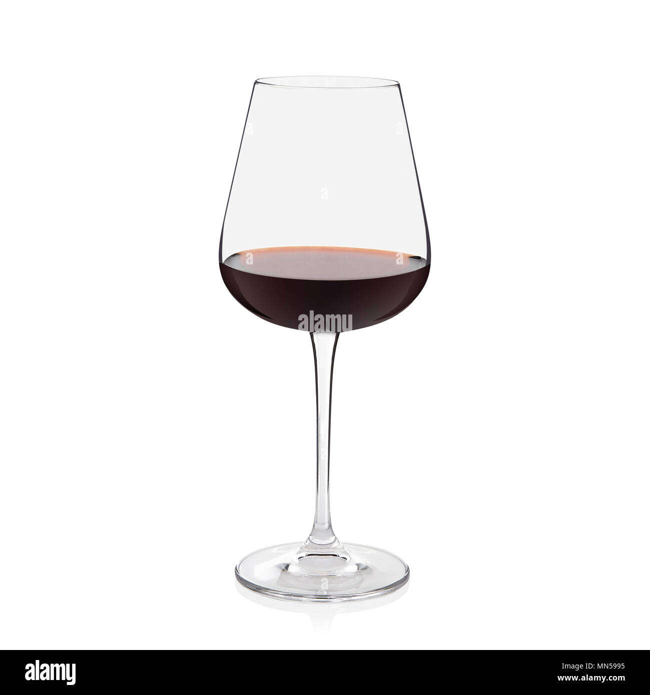 Verre à vin rouge en cristal taillé Banque D'Images