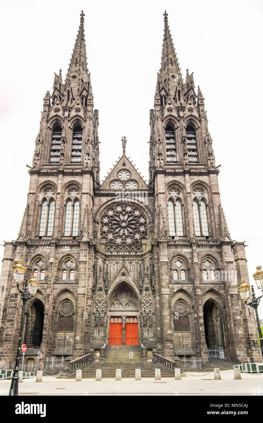 Cathédrale de Notre Dame de l'assomption de Clermont-Ferrand. La France, dans l'Auvergne-Rhône-Alpes. Banque D'Images