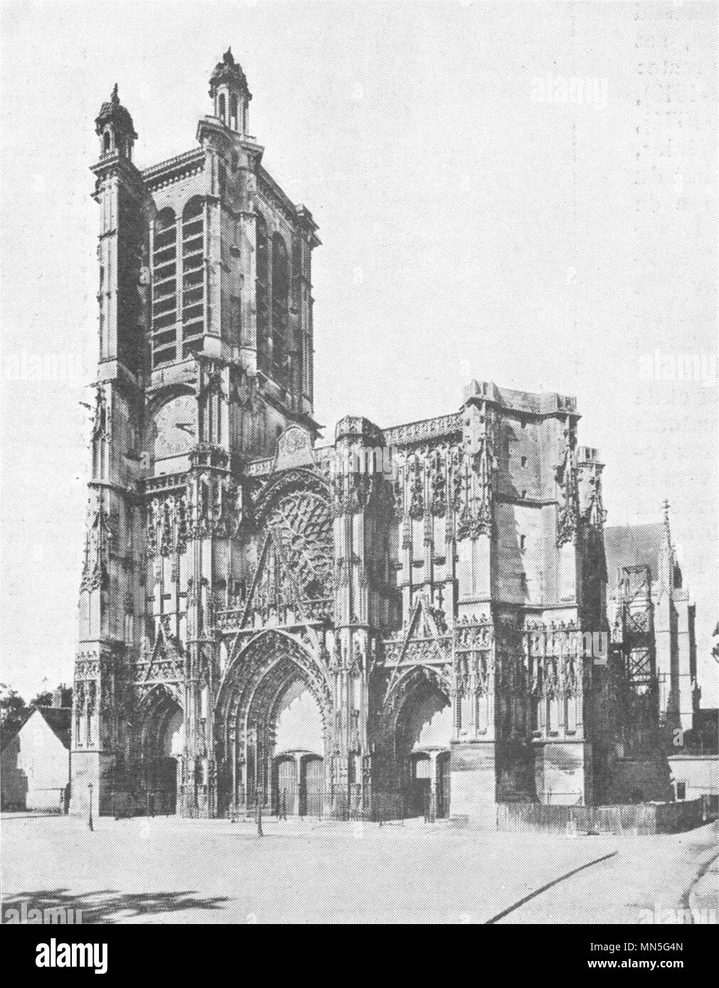 L'aube. Façade de la cathédrale de Troyes 1900 ancienne vintage print photo Banque D'Images