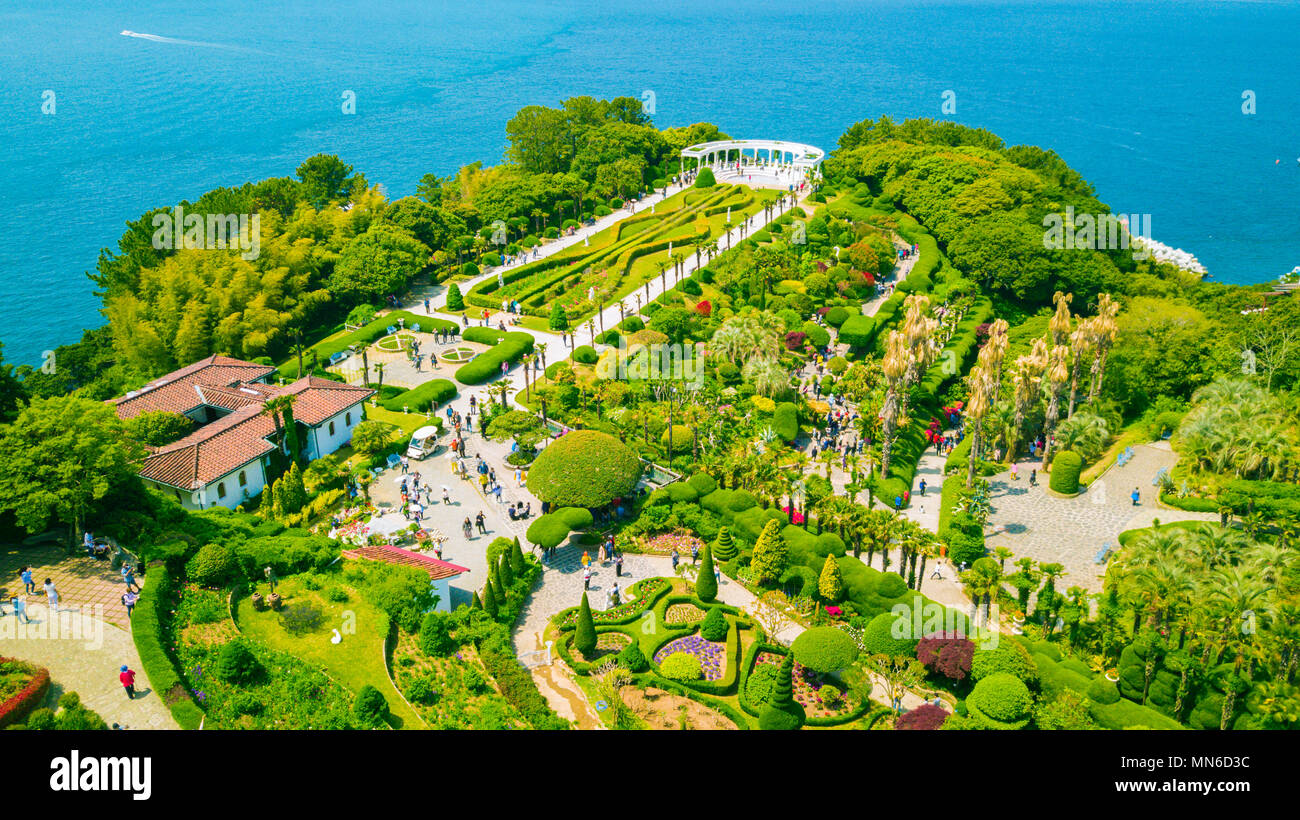 Vue aérienne de l'île de Oedo-Botania, jardin paysages à journée d'été dans l'île de Geoje, la Corée du Sud. Banque D'Images