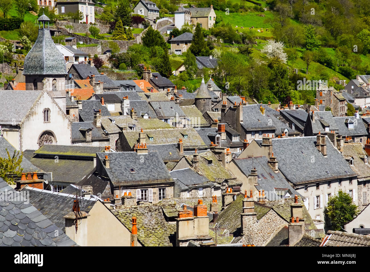 Portrait de Murat, commune française située dans le département du Cantal en Auvergne, dans le centre-sud de la France. Banque D'Images