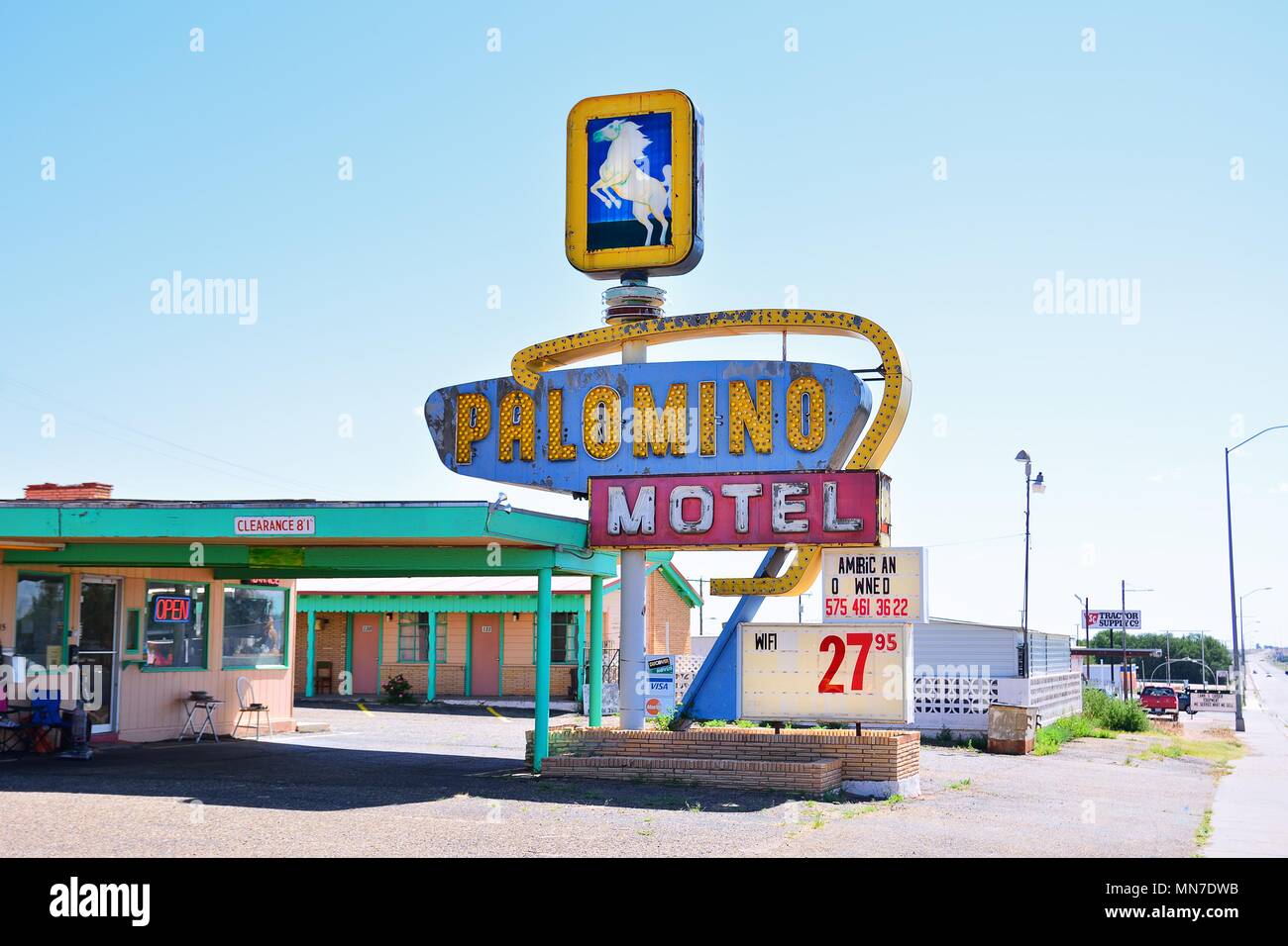 TUCUMCARI, NEW MEXICO - 21 juillet : Palomino Motel sur l'historique Route 66 le 21 juillet 2017 à Tucumcari, New Mexico. Le Palomino Motel est au service de tr Banque D'Images