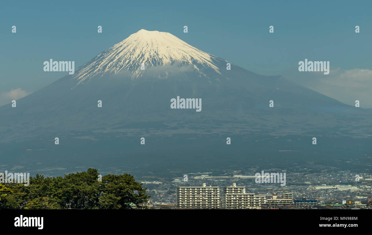 Le logement public, avec une magnifique vue sur le côté est de la Mont Fuji, Japon Banque D'Images