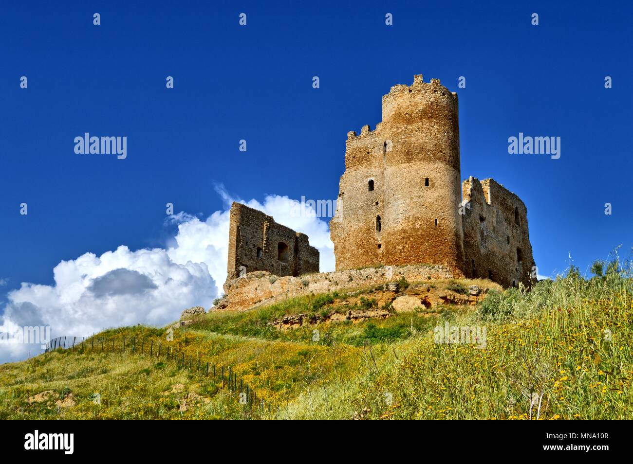 Avis de Resuttano château médiéval, Caltanissetta, Sicile, Italie, Europe Banque D'Images