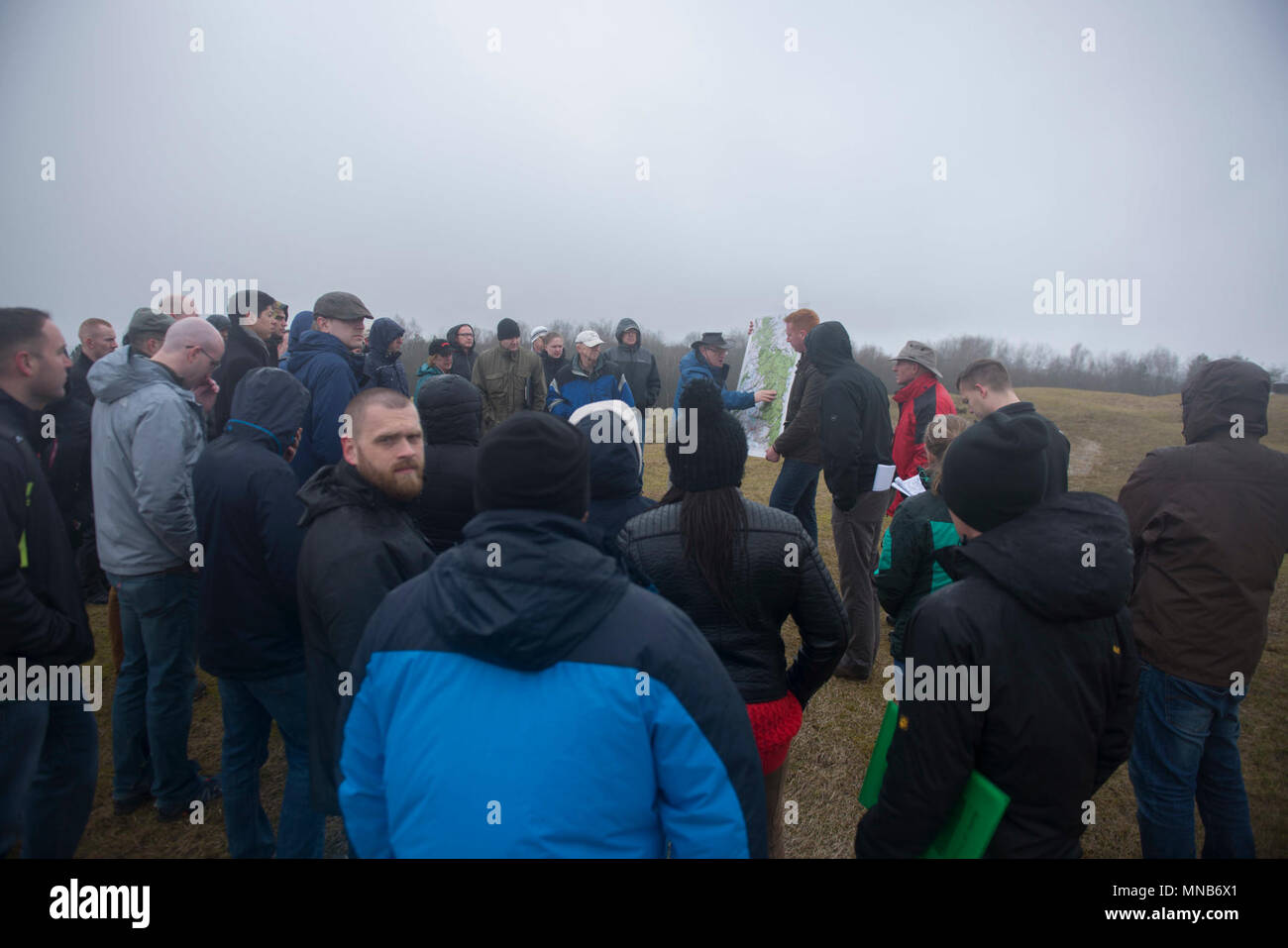 Le général commandant la Compagnie du printemps 2018 Personnel Commandants Ride a eu lieu au cours d'12-14mars et visité les sites de bataille de la Première Guerre mondiale autour de Liège, Belgique et Verdun, France. La Mission de la ride du personnel était de fournir des jeunes officiers sélectionnés une occasion de perfectionnement professionnel qui a été souligné par la haute direction de l'encadrement. Au cours du trajet du personnel, les participants sont en mesure de marcher sur le terrain des sites de bataille réelle pour discuter et examiner la prise de décision tactique et l'évolution de ces tactiques comme la guerre progresse. Les participants ont également analysé l'American Expedi Banque D'Images