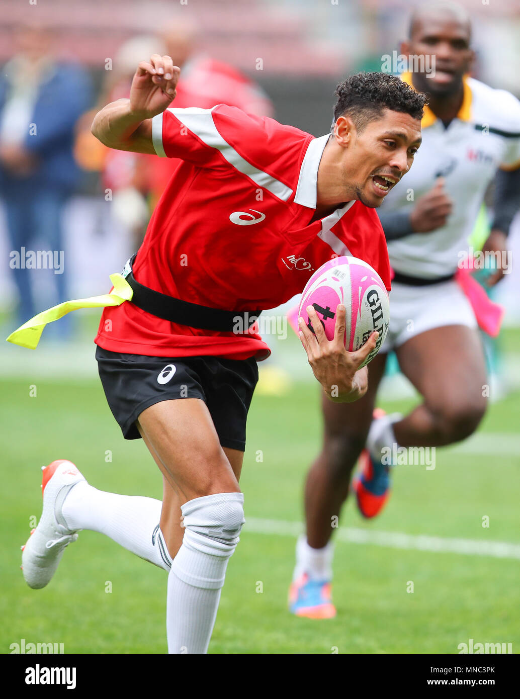 TAG Rugby match où Wayde van Niekerk, l'IAAF, détenteur du record du monde et champion du monde, blessé au genou à DHL Newlands le samedi 7 octobre 2017. Banque D'Images