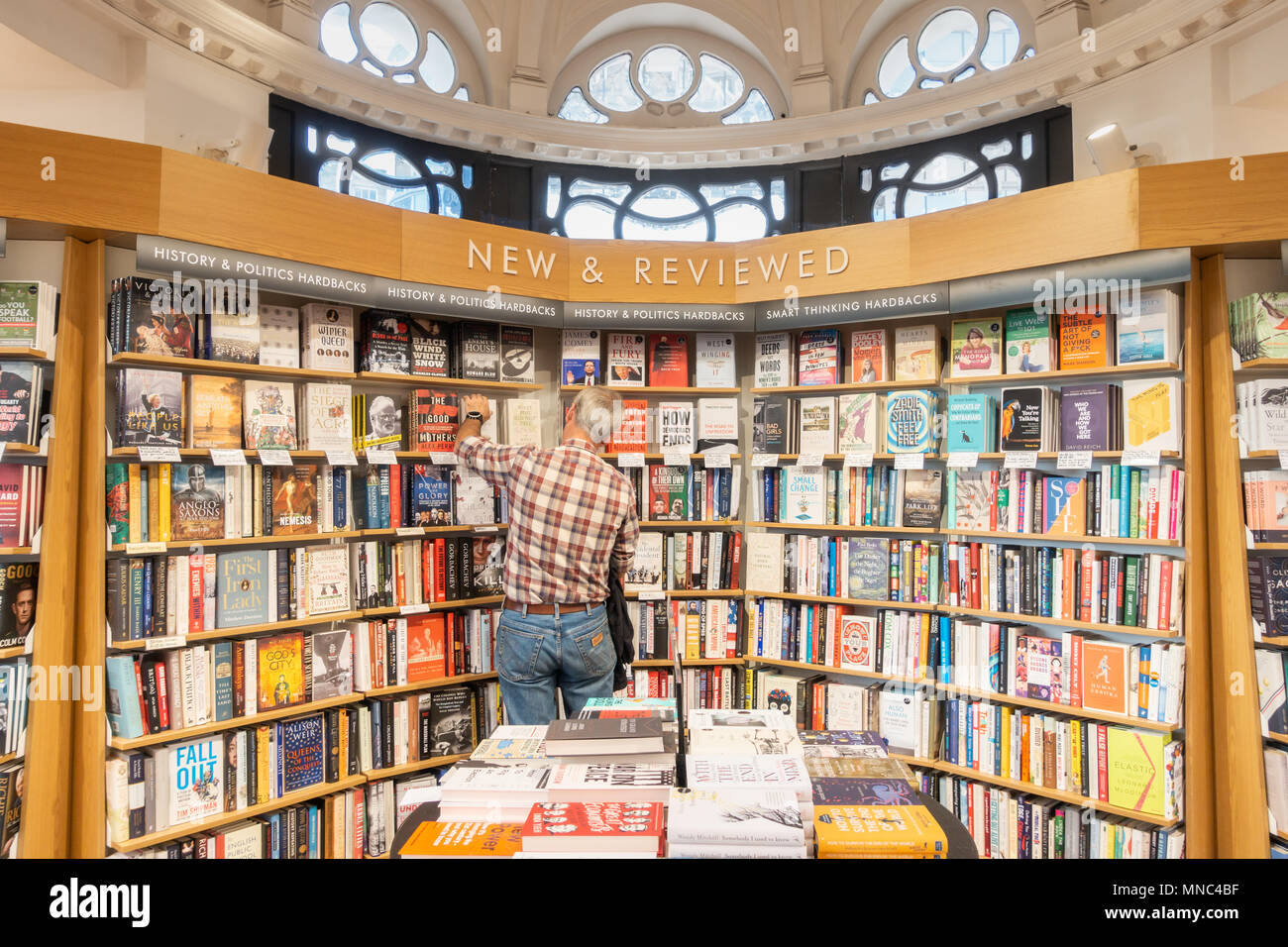 Librairie Waterstones, Emerson Chambers, Blackett Street, Newcastle upon Tyne, England, UK Banque D'Images