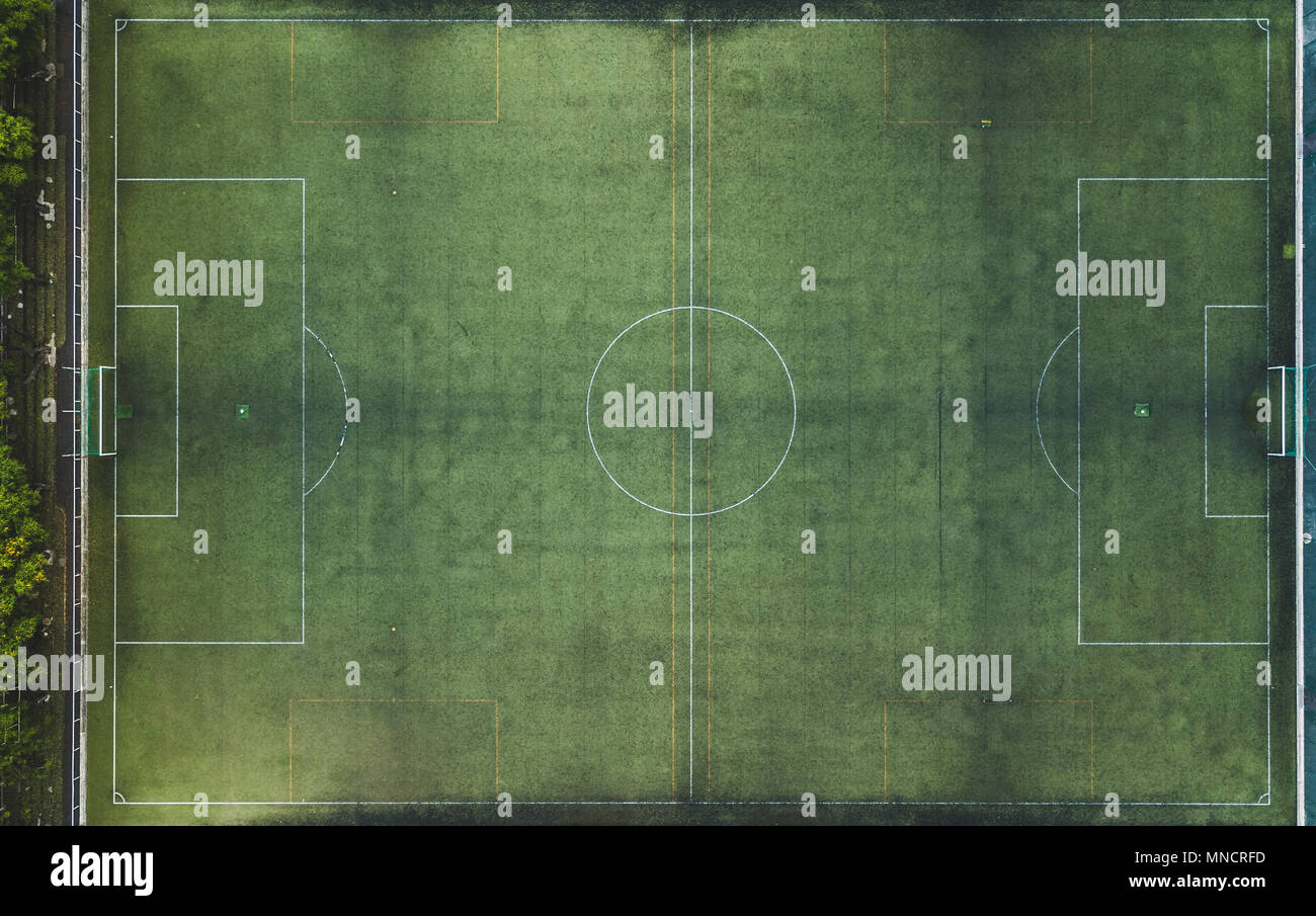 Vue de dessus d'un terrain de football (soccer) de l'herbe. Banque D'Images