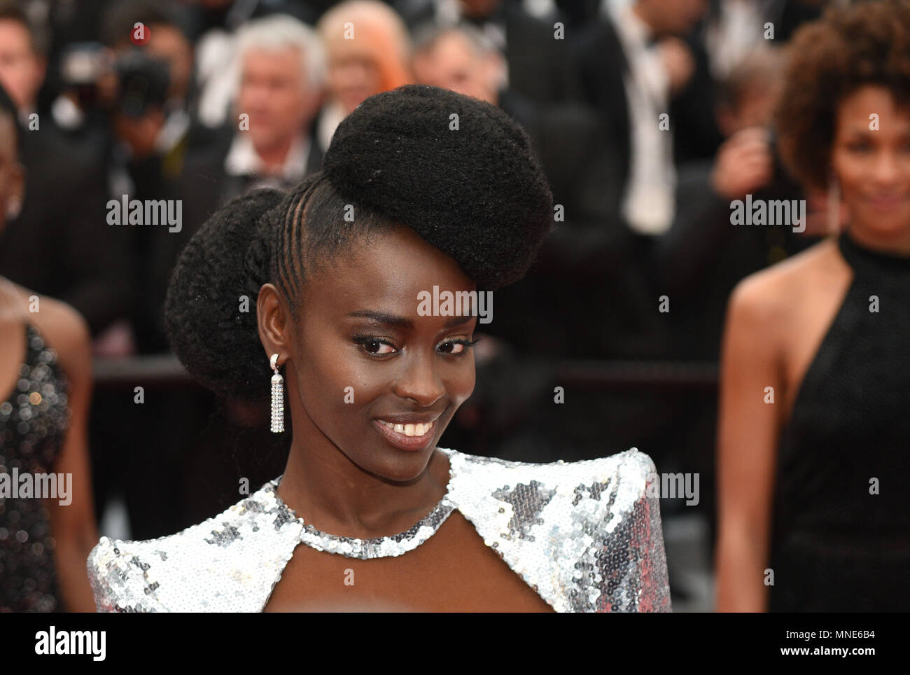Cannes, France. 16 mai 2018 : Aissa Maiga Le black actrices, co-auteurs du livre 'Noire n'est pas mon métier (le noir n'est pas mon travail), qu'ils assistent à la "Burning' premiere durant la 71e festival de Cannes. Credit : Idealink Photography/Alamy Live News Banque D'Images