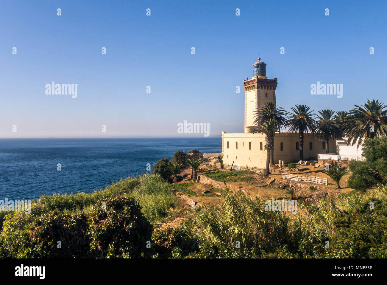 Le cap Spartel, promontoire à l'entrée du détroit de Gibraltar, à 12 km à l'ouest de Tanger, Maroc. Banque D'Images
