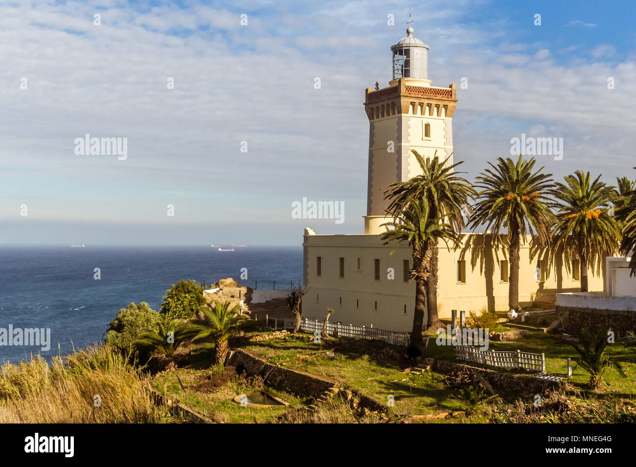 Le cap Spartel, promontoire à l'entrée du détroit de Gibraltar, à 12 km à l'ouest de Tanger, Maroc. Banque D'Images
