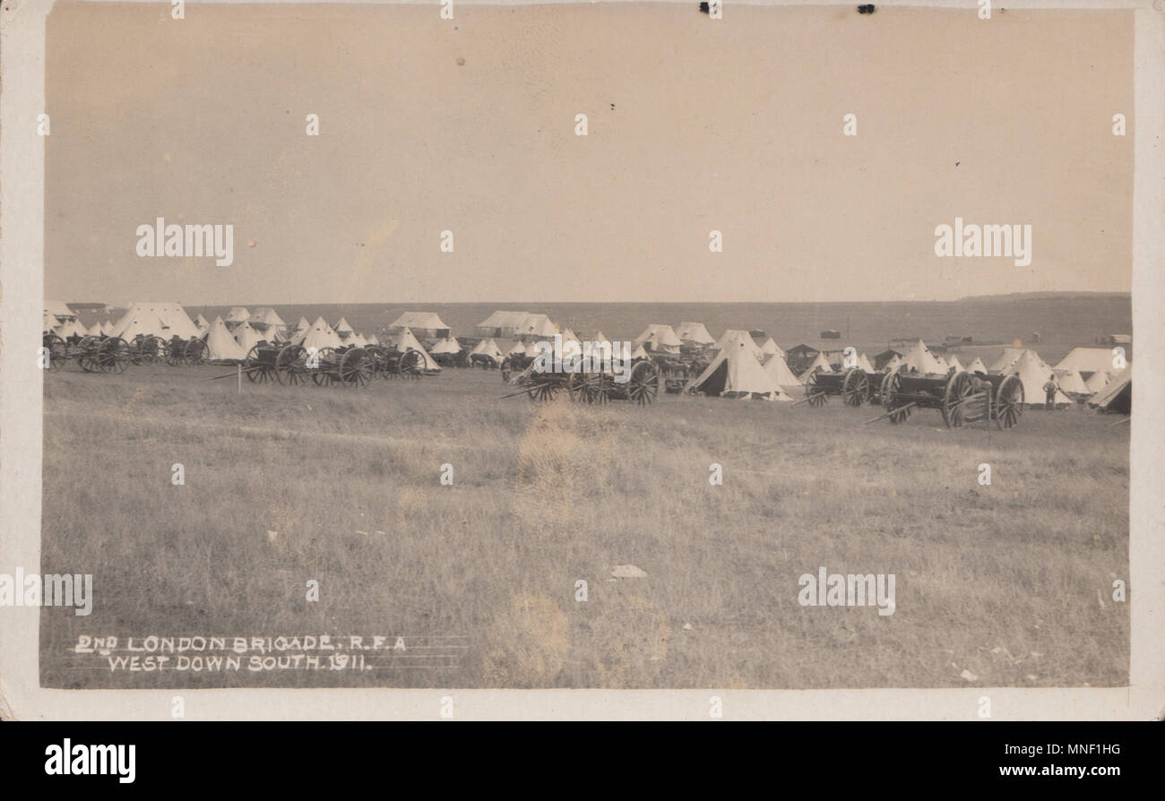 Vintage Photo de la 2e Brigade d'Artillerie royale de Londres à l'ouest vers le sud, Wiltshire en 1911 Banque D'Images