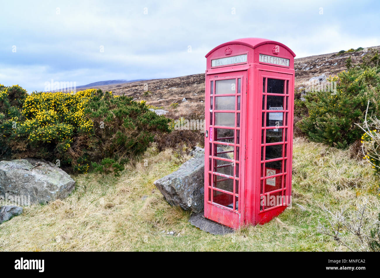 Cabine téléphonique British Telecom abandonnées dans les régions rurales de l'Ecosse Banque D'Images