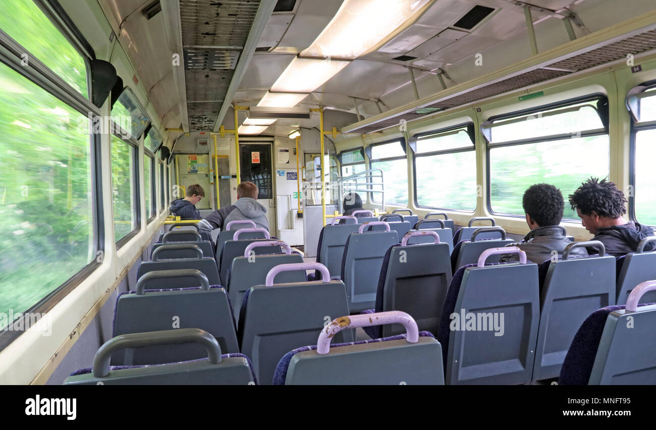 Le nord de l'ancienne gare ferroviaire, défaut de transport, Birchwood, Warrington, Cheshire, England, UK Banque D'Images