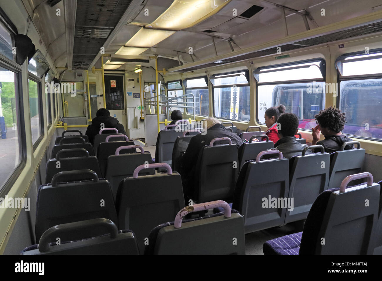 Le nord de l'ancienne gare ferroviaire, défaut de transport, Birchwood, Warrington, Cheshire, England, UK Banque D'Images