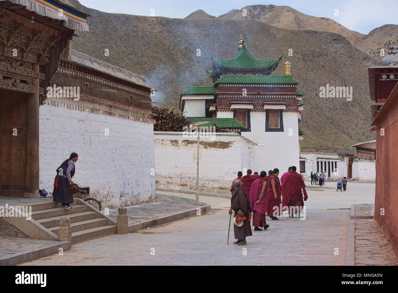 Les moines Gelukpa, Monastère Labrang Xiahe, Gansu, Chine, Banque D'Images