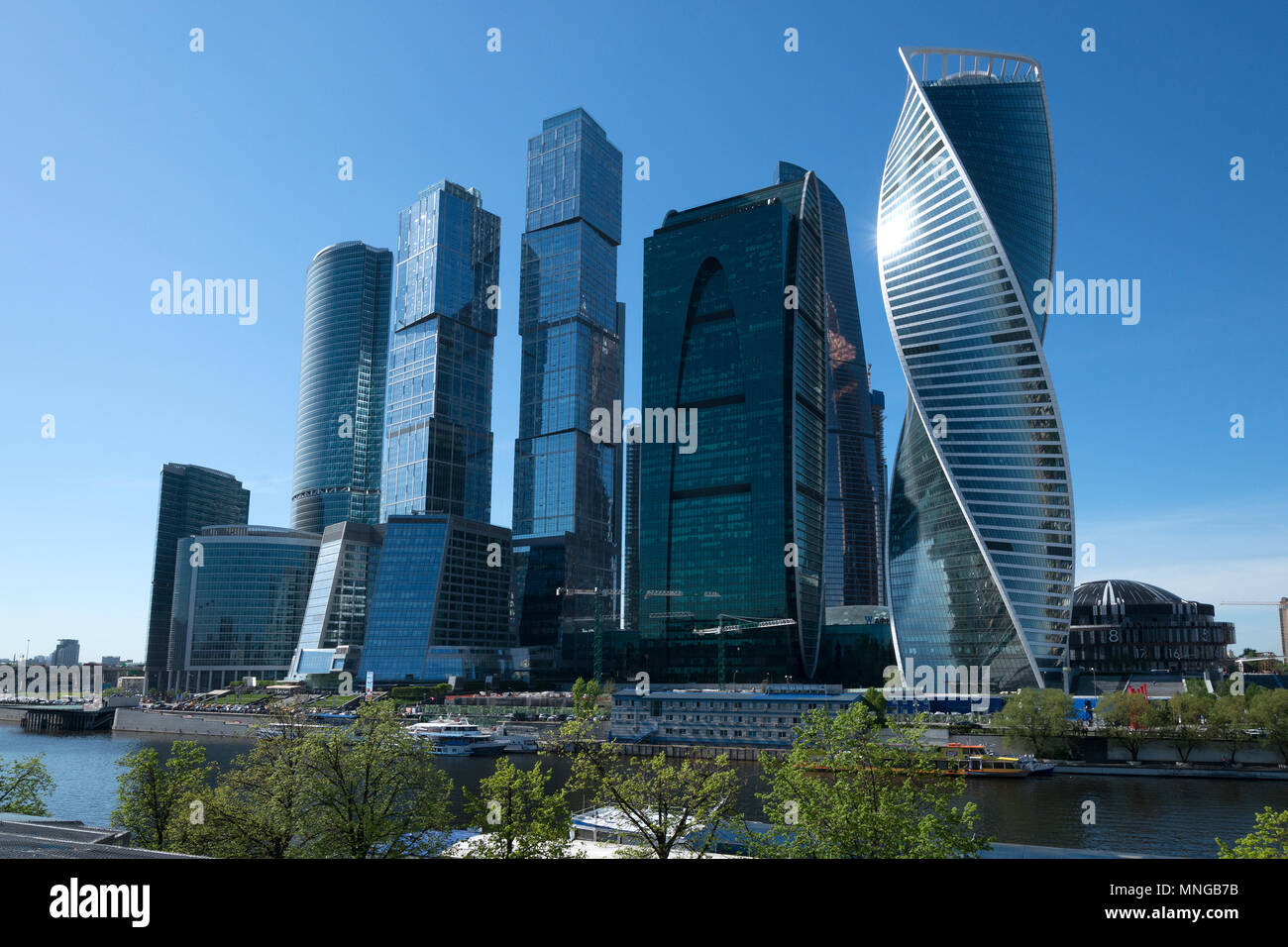 Paysage urbain avec un centre d'affaires ville de Moscou sur la rive du fleuve, Moscou, Russie Banque D'Images