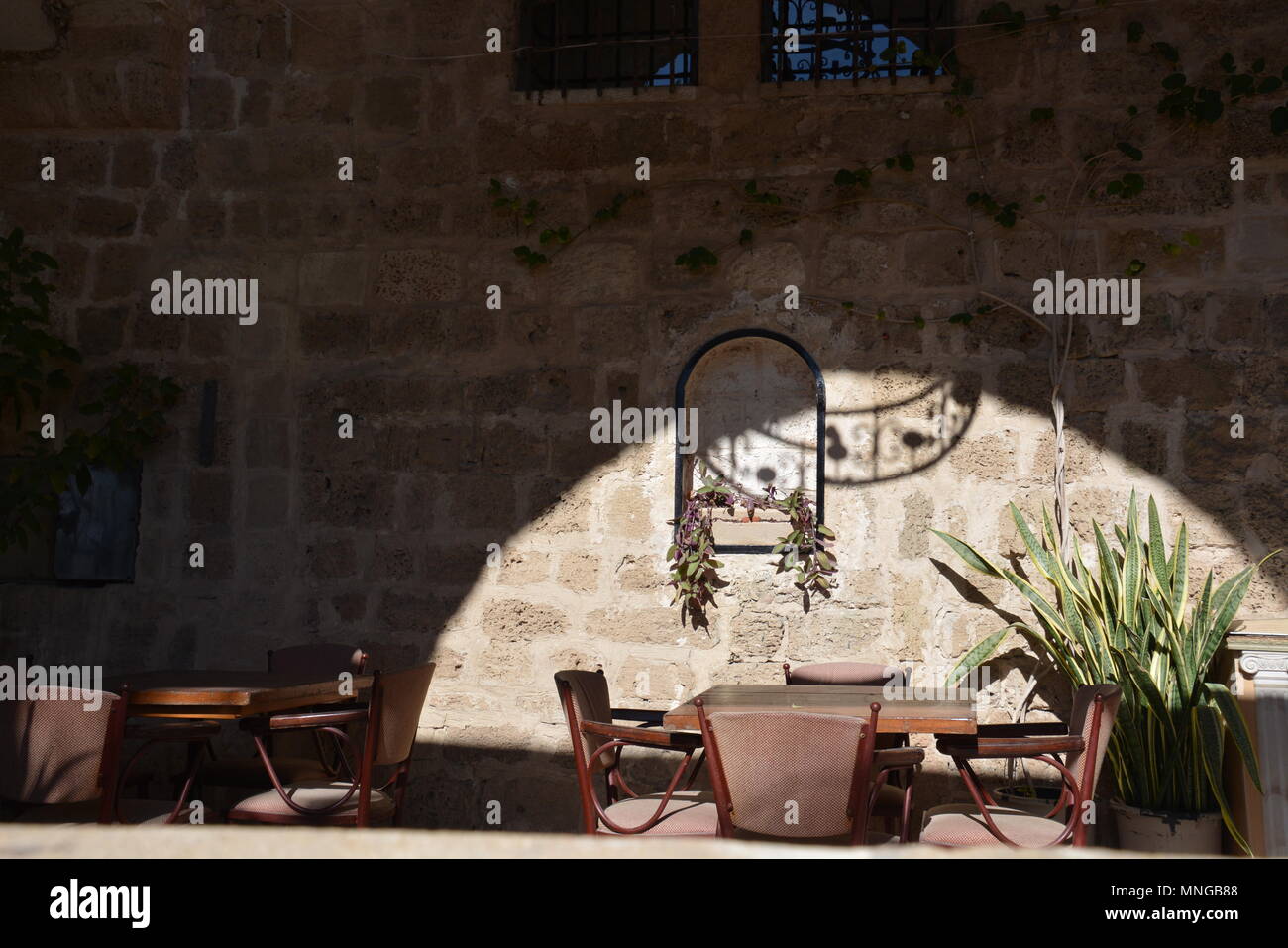 Une excursion d'une matinée dans la randonnée du sud de tel Aviv. L'imposition est principalement dans la région de Jaffa et sur le chemin trouve outre des paysages à la mer aussi bien Banque D'Images