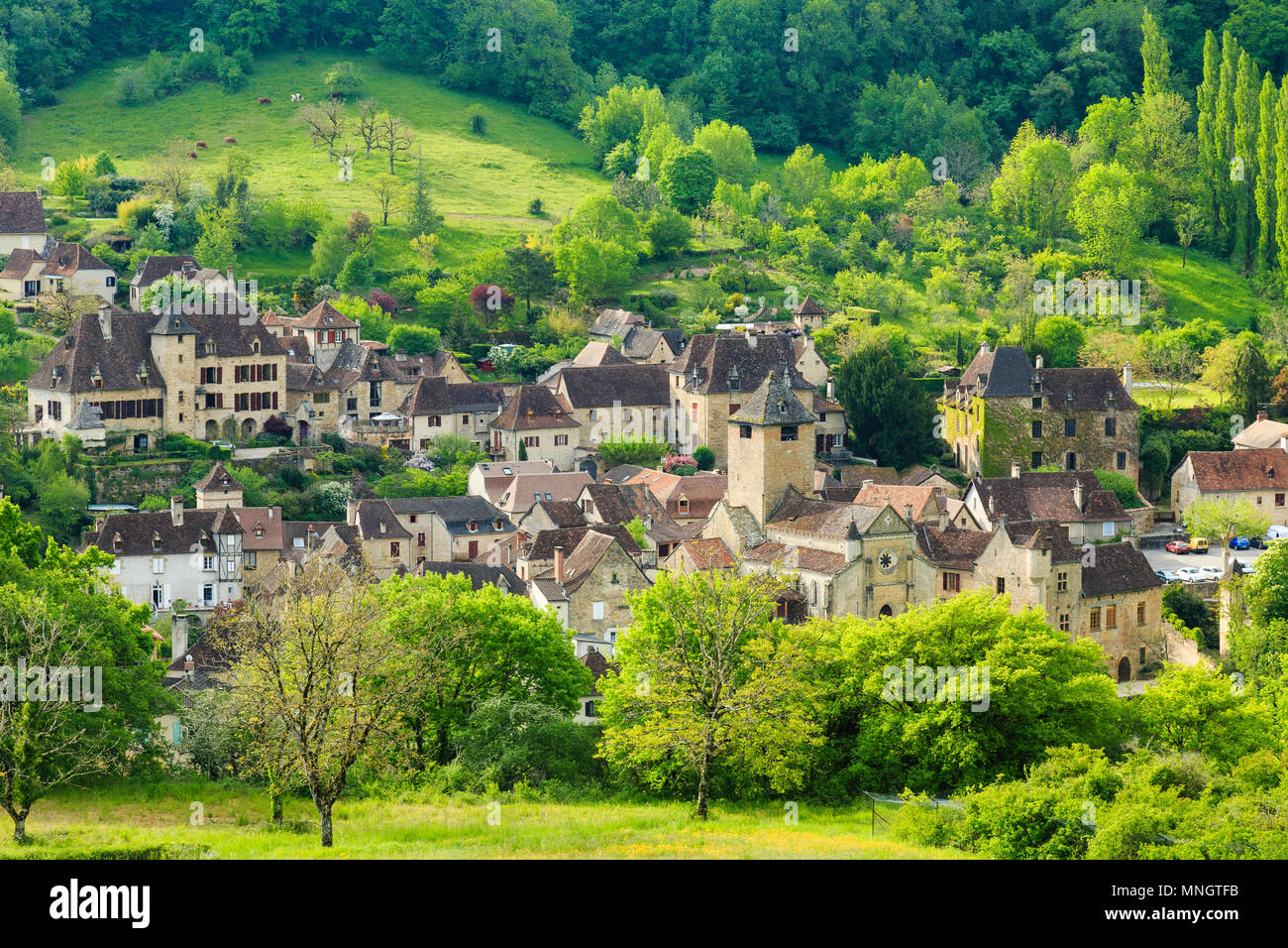 France, Lot, Haut Quercy, vallée de la Dordogne, Autoire, étiqueté Les Plus Beaux Villages de France (Les Plus Beaux Villages de France), vue générale o Banque D'Images