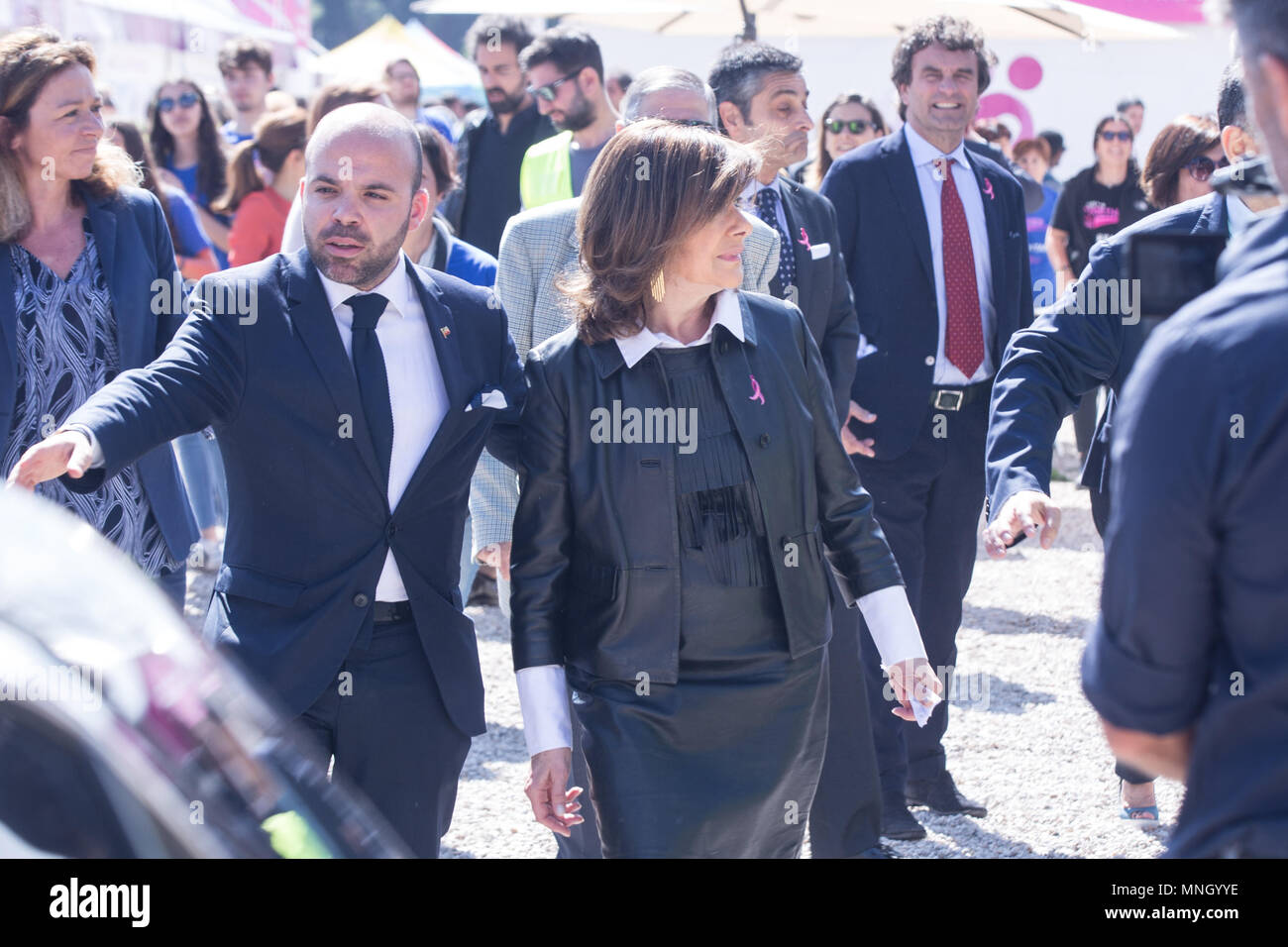 Rome, Italie. 17 mai, 2018. Le Président du Sénat Maria Elisabetta Casellati Inauguration du Village de la santé des femmes pour la course pour la Vie qui aura lieu le dimanche 20 mai Crédit : Matteo Nardone/Pacific Press/Alamy Live News Banque D'Images