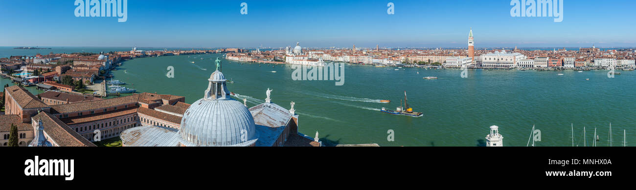 Belle vue de Venise vue du clocher de la cathédrale San Giorgio Maggiore, Italie Banque D'Images