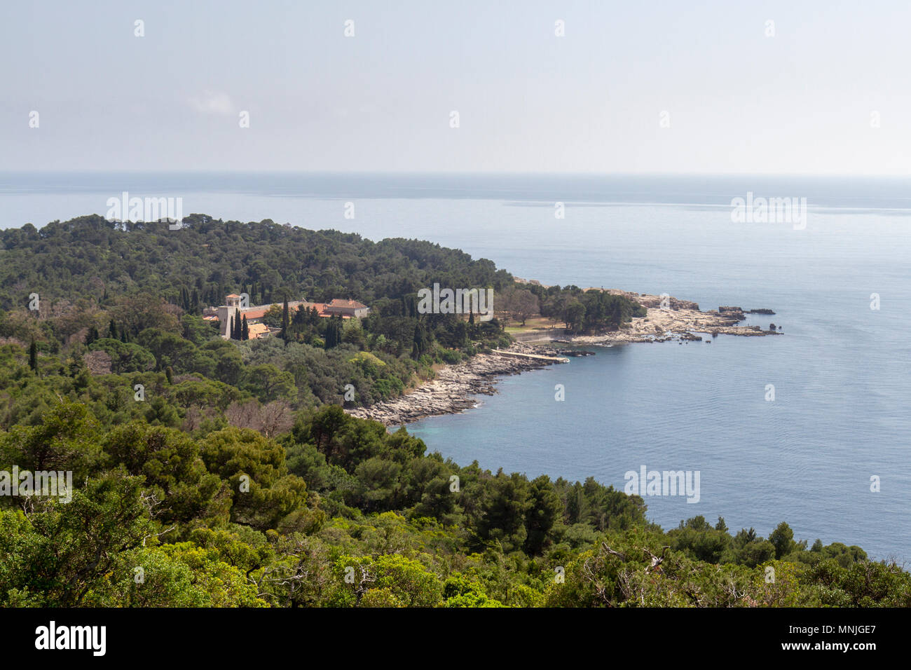 Vue depuis le fort Royal sur la partie sud de l'île de Lokrum, dans la mer Adriatique au large de Dubrovnik, Croatie. Banque D'Images