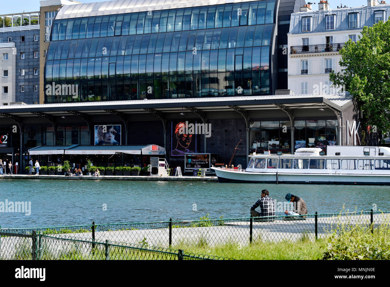 Le bassin de la Villette (Bassin de La Villette) est le plus grand lac artificiel de Paris - Paris 19ème - France Banque D'Images