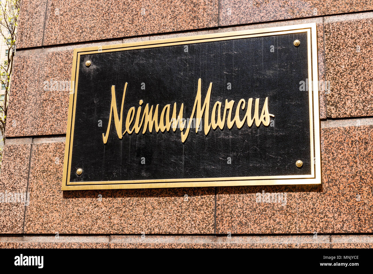 Chicago - Circa Mai 2018 : magasin Neiman Marcus sur Michigan Avenue, également connue sous le nom de Miracle Mile. Neiman Marcus a été créé 1907 III Banque D'Images