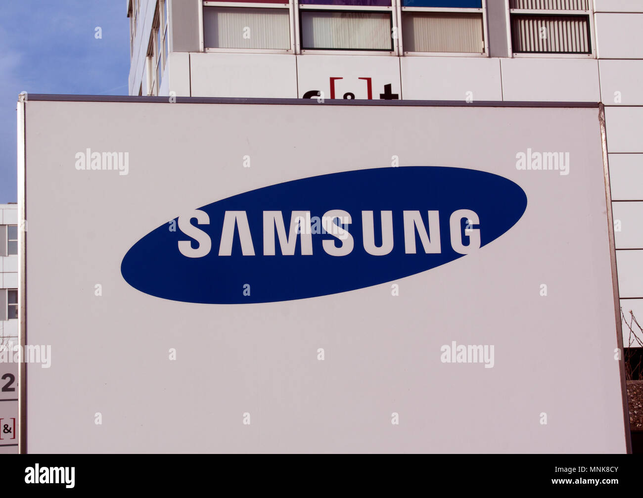 Amsterdam, Pays-Bas - 17 décembre 2015 : Le groupe Samsung est l'une des plus grandes sociétés d'électronique dans le monde. Ce bureau se trouve à Amsterdam. Banque D'Images