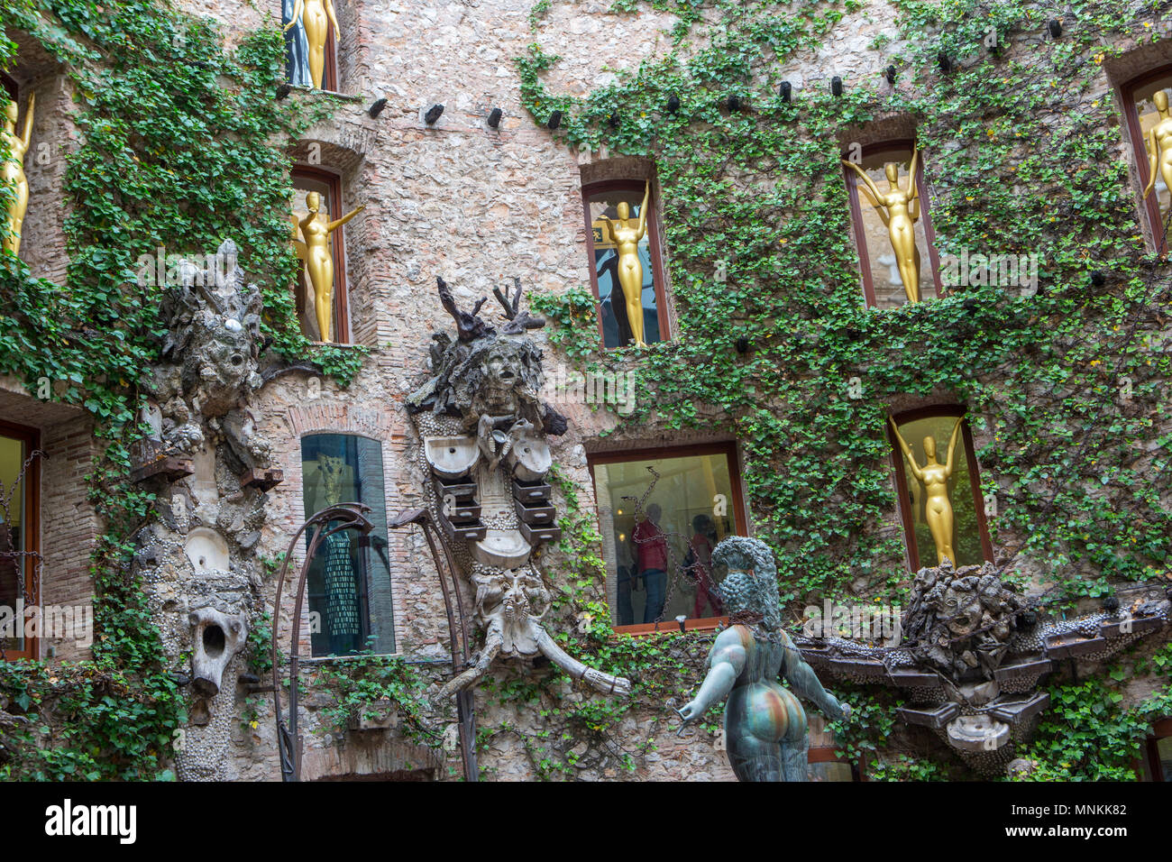 Le théâtre et le Musée Dalí, Figueres, en Catalogne, Espagne Banque D'Images