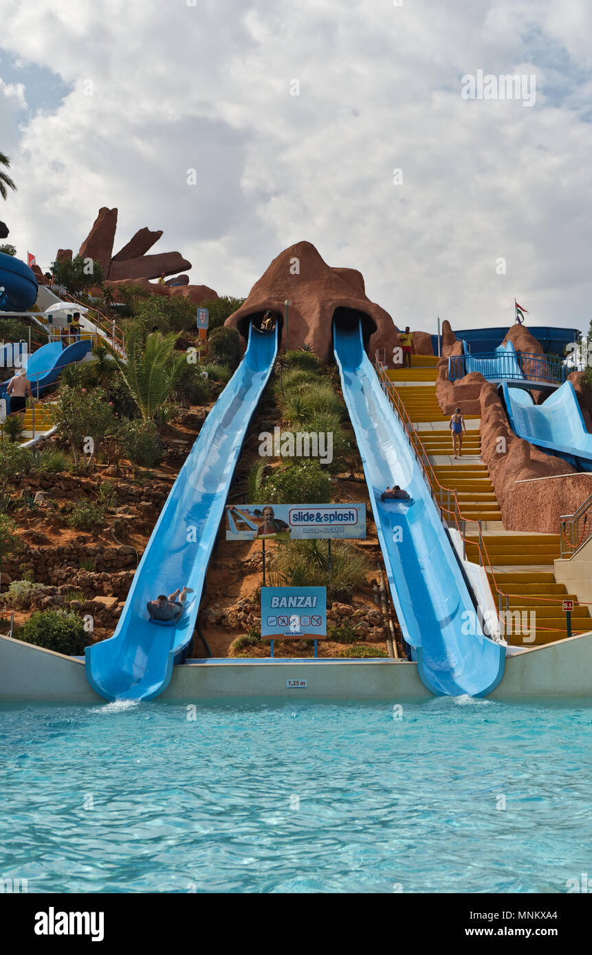 Slide and Splash Water Park à Lagoa, Algarve, Portugal Banque D'Images