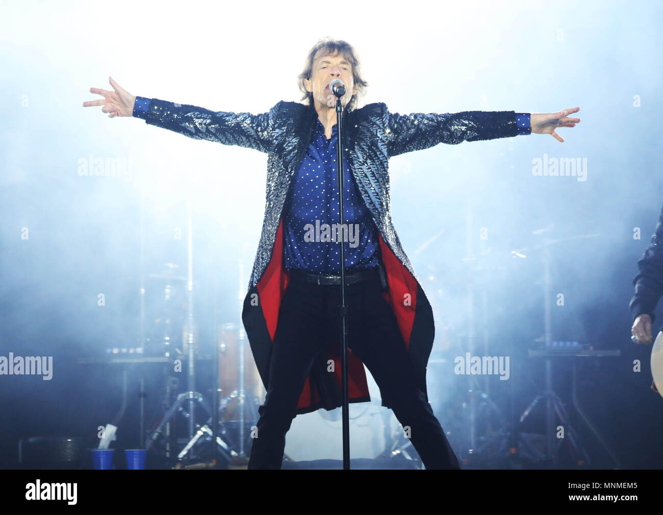 17/5/2018. Oui, les garçons sont de retour en ville ! Mick Jagger joue à la foule avec Keith Richards, Ronnie Wood et Charlie Watts de The Rolling Stones à l'appui qu'ils ont joué dans Croke Park de Dublin ce soir, sur la première étape de leur Les pierres - Pas de filtre d'. Après leur concert ils vont voler retour au Royaume-Uni pour continuer le tour qui comprend Londres, Edimbourg et Cardiff. Photo : Leon Farrell/RollingNews.ie Banque D'Images