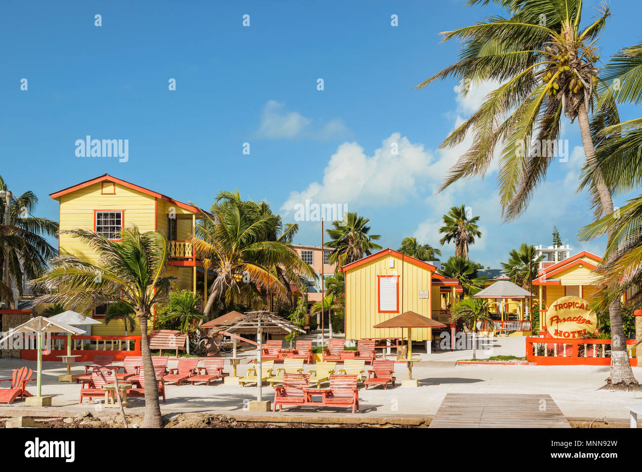 Caye Caulker, Belize - 20 décembre 2016 : voir à l'hôtel à la plage à Caye Caulker. C'est une petite île près de Ambergris Caye, Belize. Banque D'Images