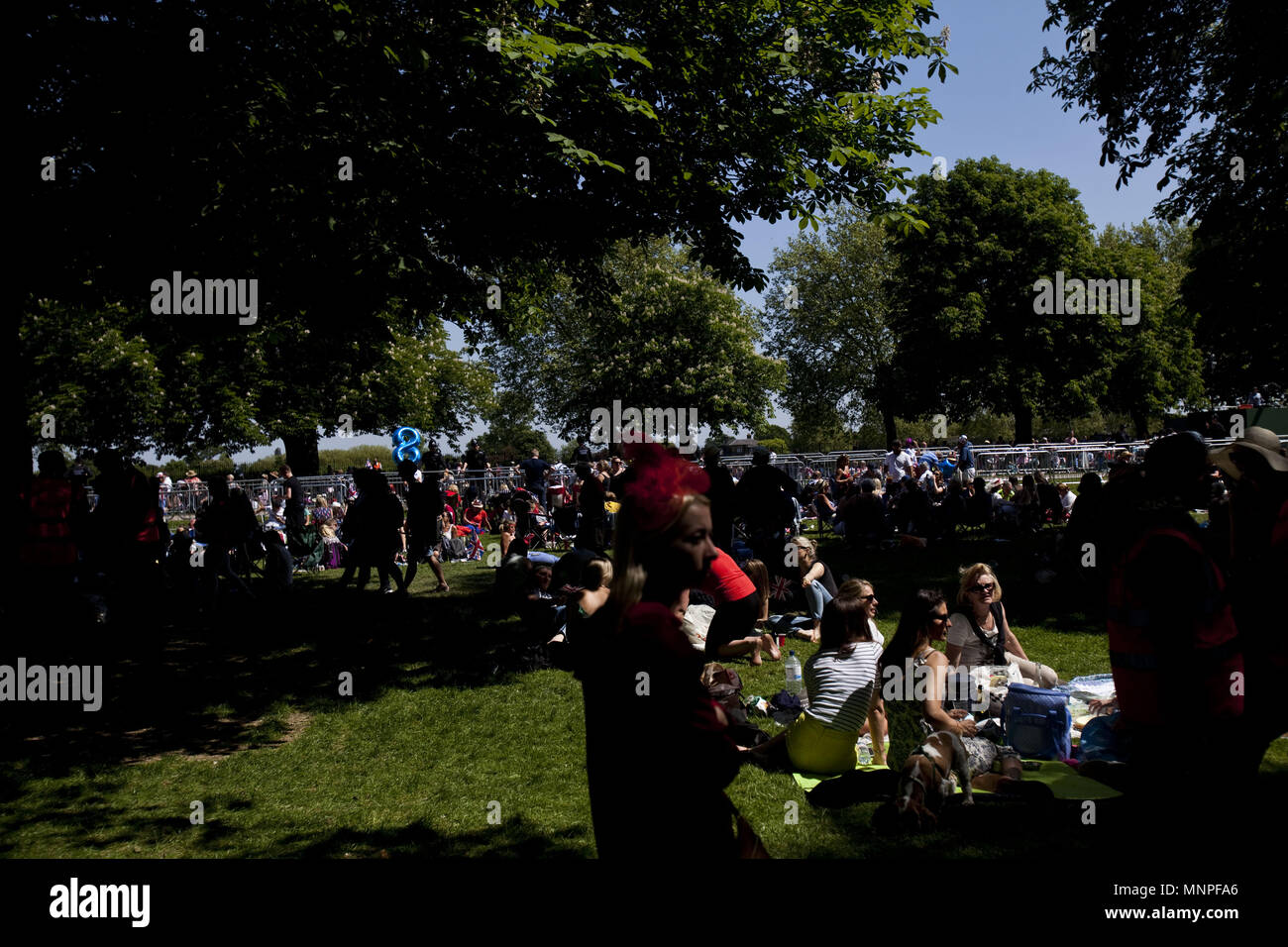 19 mai 2018 - Londres, Royaume-Uni - Le mariage du prince Harry et Mme Meghan Markle a lieu à Windsor le samedi 19 mai 2018. Moins de 200 000 personnes sont attendues à descendre sur Windsor pour la journée, Windsor, Royaume-Uni. (Crédit Image : © Veronika Lukasova via Zuma sur le fil) Banque D'Images